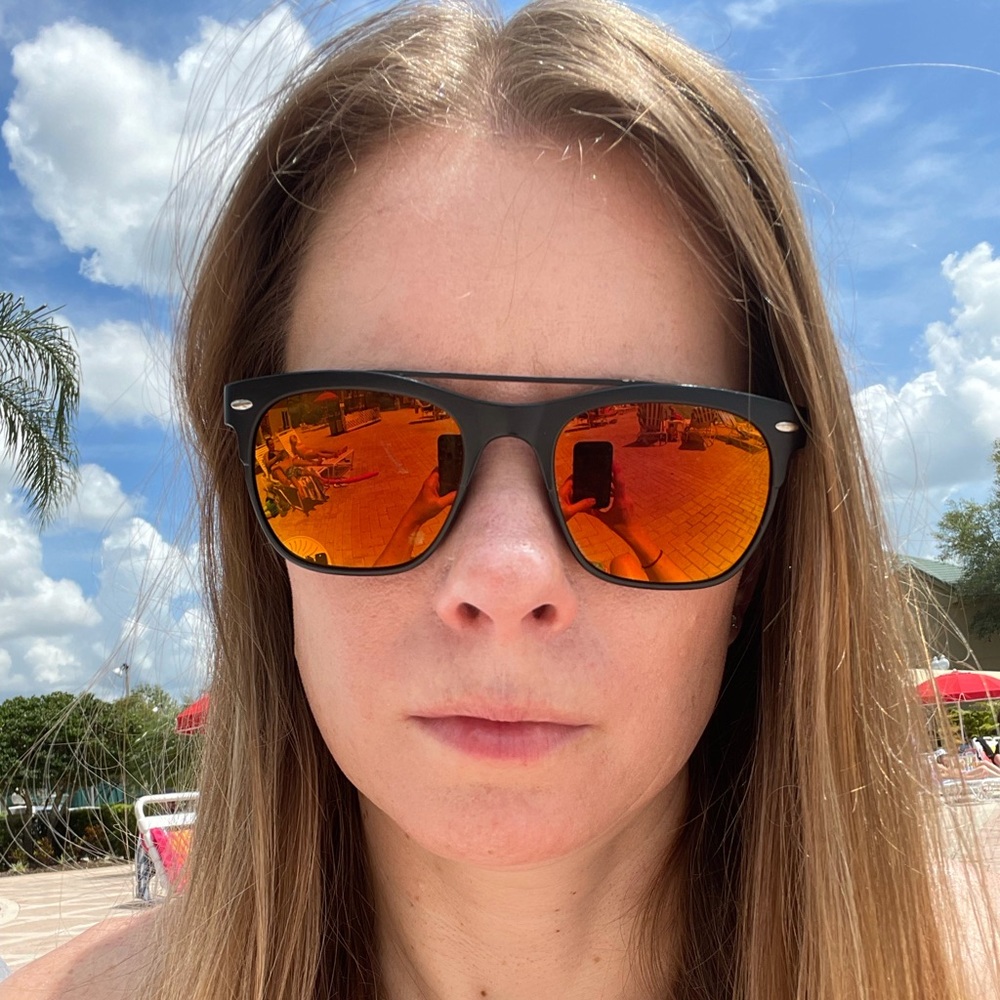 Meet your Posher, Erin